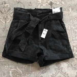 NWT high waisted acid wash shorts